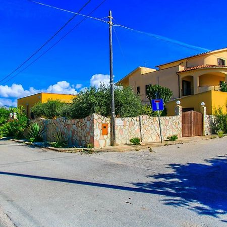 Casa Vacanze L'Orizzonte Aparthotel Valderice Kültér fotó