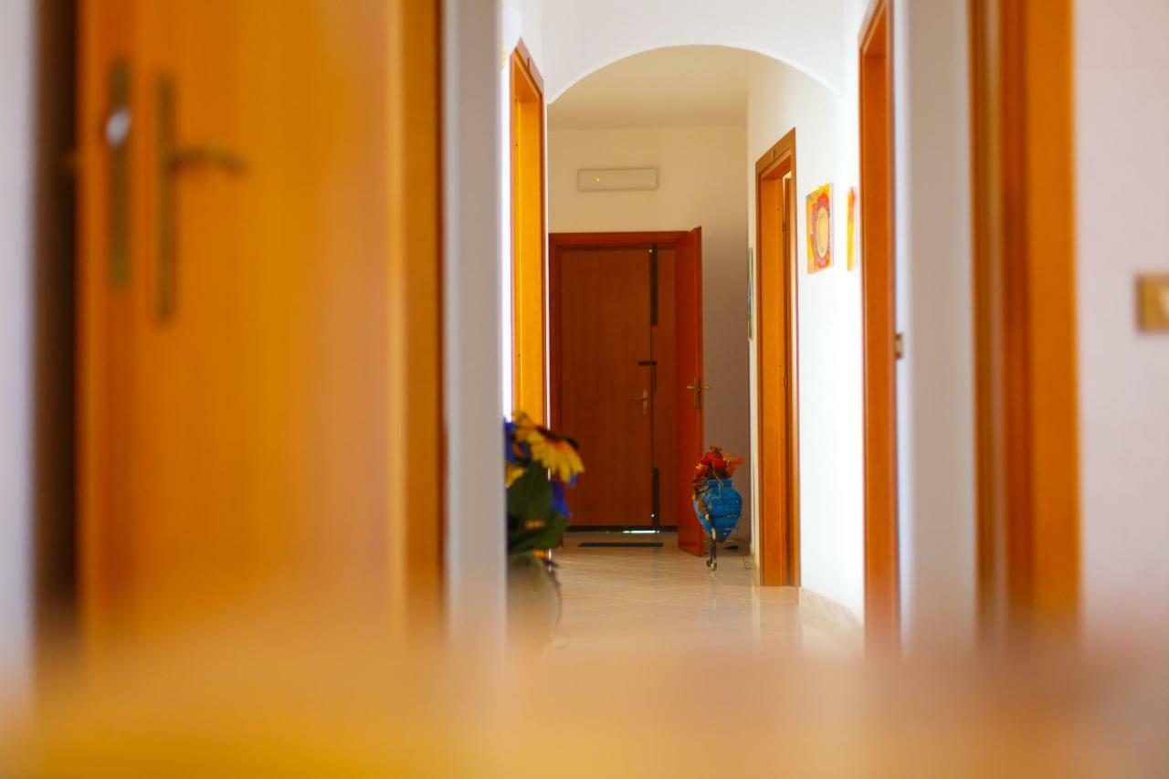 Casa Vacanze L'Orizzonte Aparthotel Valderice Kültér fotó