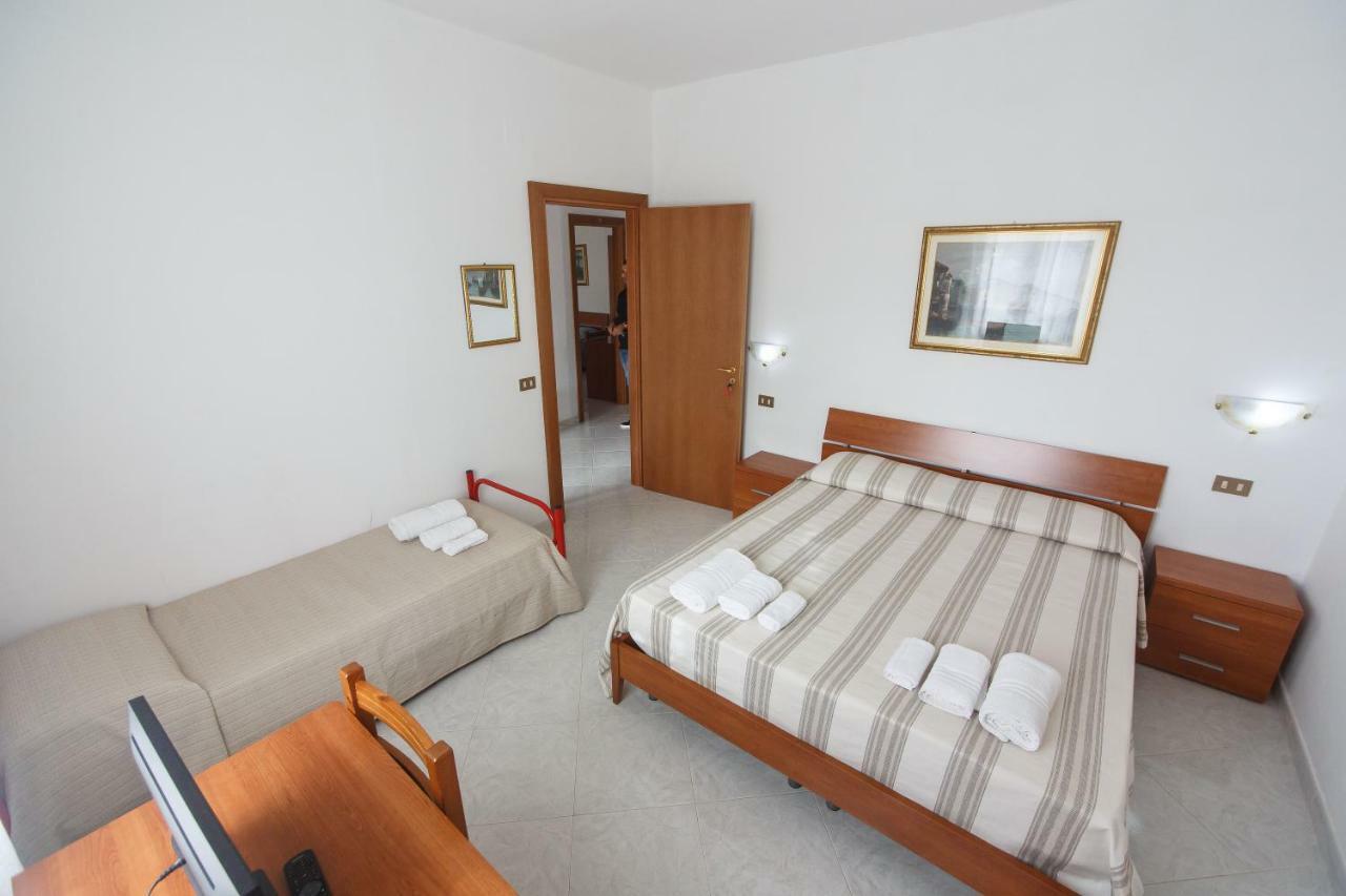 Casa Vacanze L'Orizzonte Aparthotel Valderice Kültér fotó