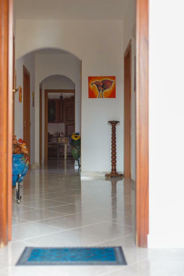 Casa Vacanze L'Orizzonte Aparthotel Valderice Kültér fotó