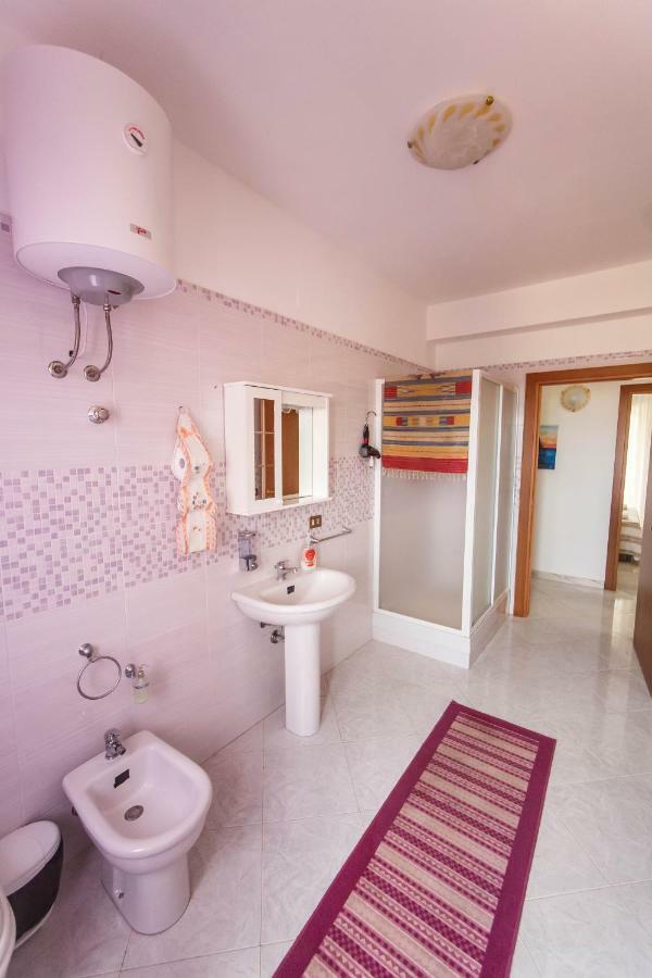 Casa Vacanze L'Orizzonte Aparthotel Valderice Kültér fotó