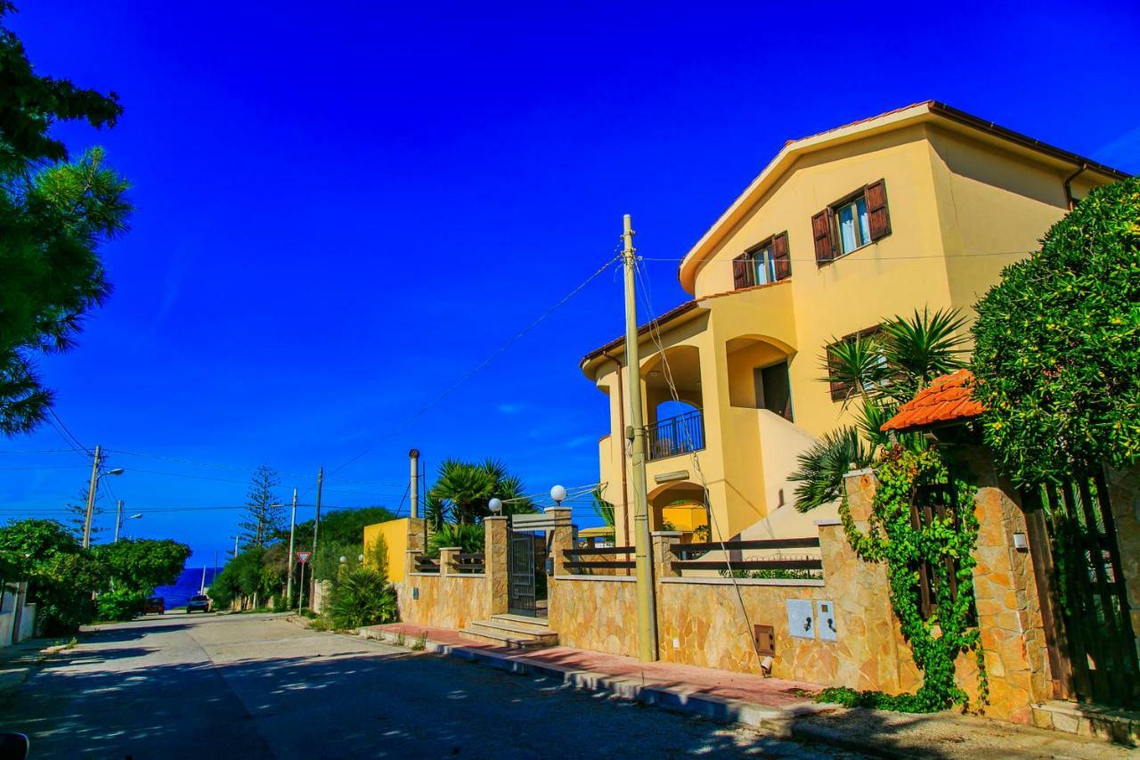 Casa Vacanze L'Orizzonte Aparthotel Valderice Kültér fotó