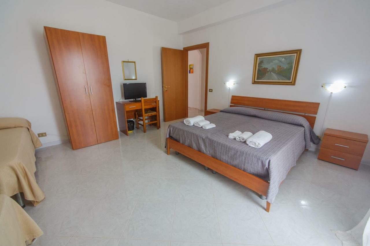 Casa Vacanze L'Orizzonte Aparthotel Valderice Kültér fotó